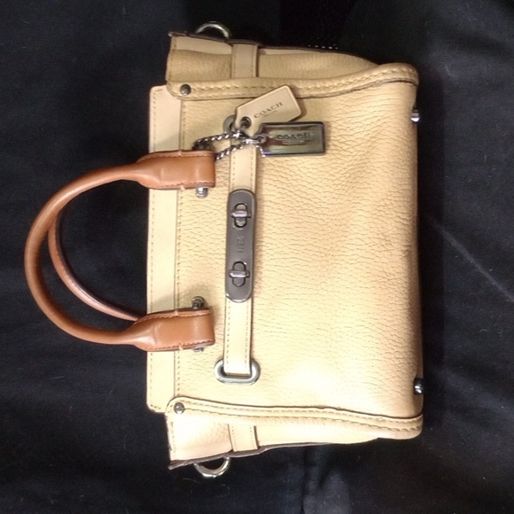 Coach mini swagger bag - Picture 2 of 16